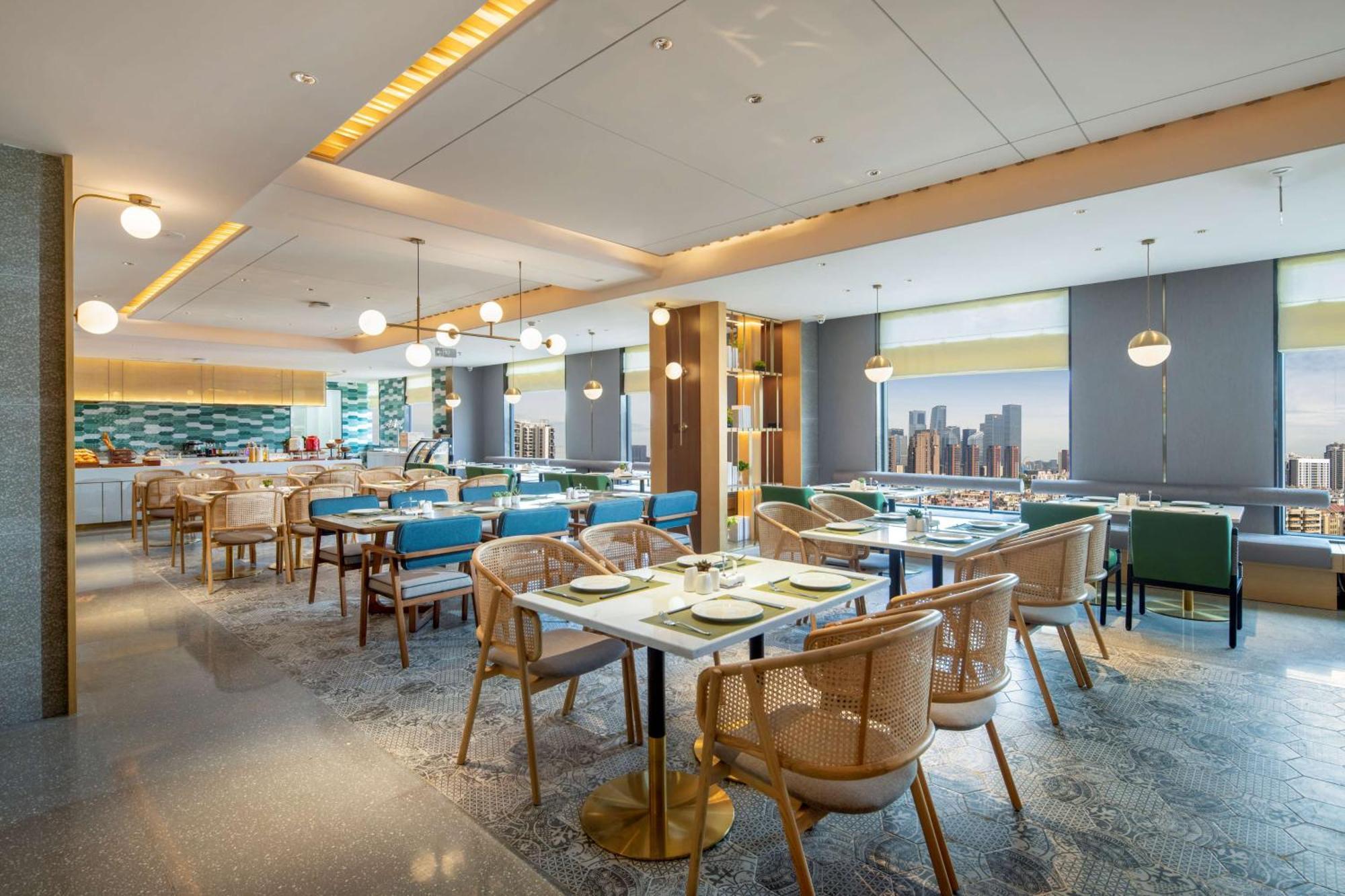 Hilton Garden Inn Shenzhen Nanshan Avenue Exterior foto